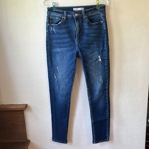 Women’s Kancan jeans.